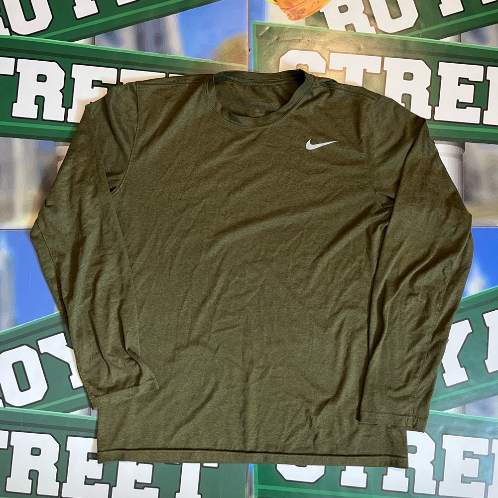 Nike athletic longsleeve